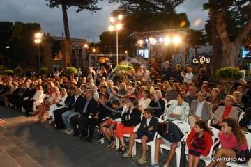  Telde con el empresario Grisaleña en la lectura del pregón de Santiago 2018 (Foto Antonio Alí)